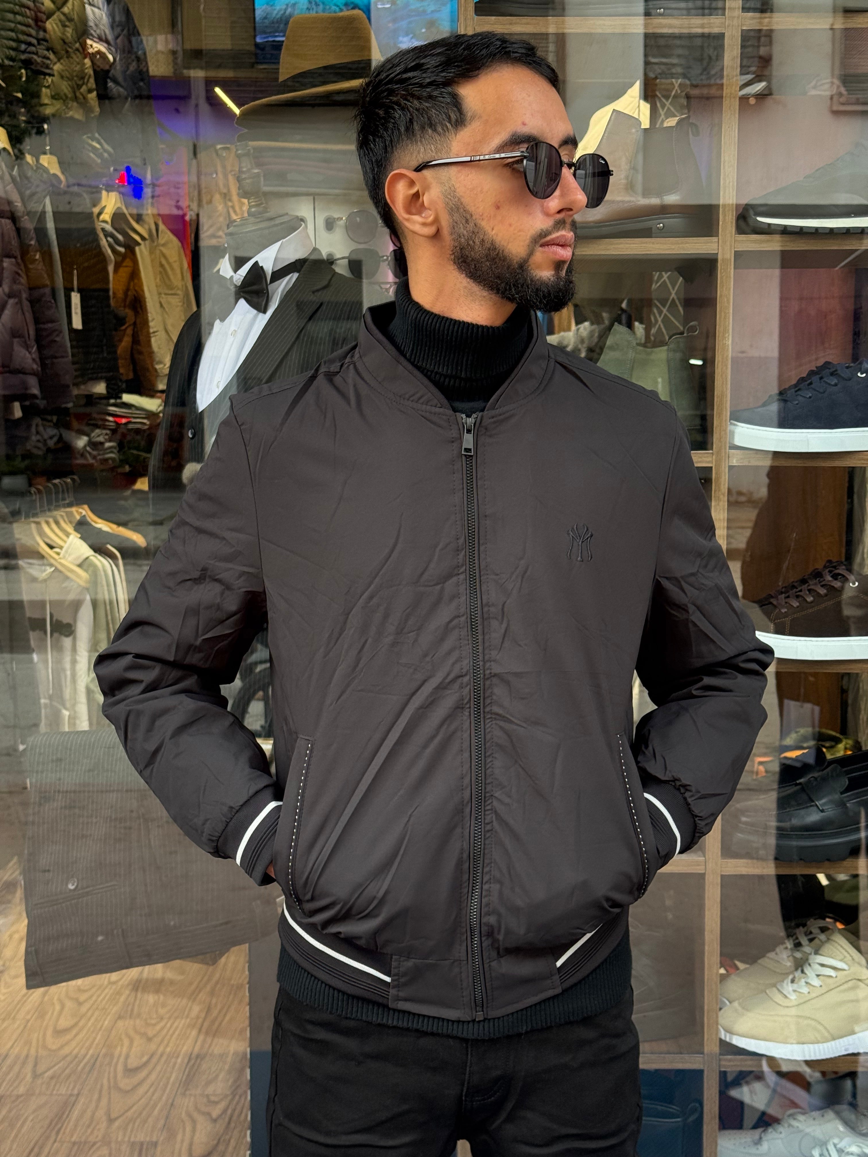 Veste Bomber Noire Homme – Élégance Minimaliste & Style Urbain