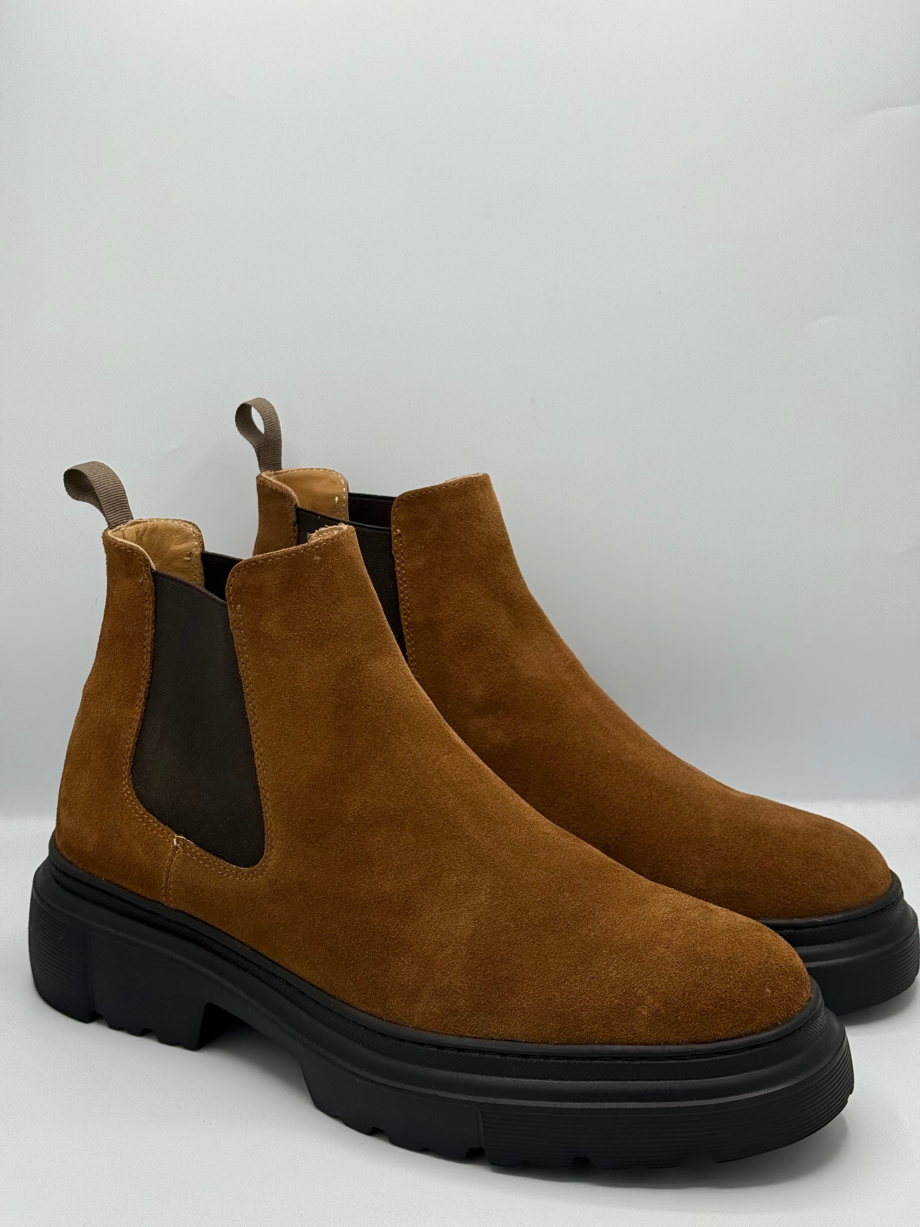 Bottines Chelsea Camel – Suédé Premium & Semelle Track