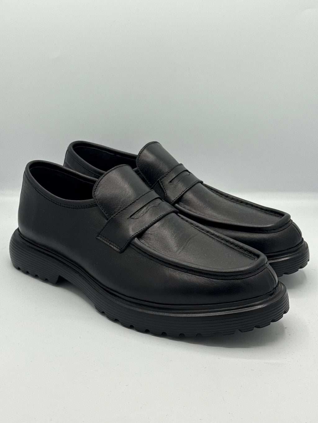 Mocassins Noirs Urban Luxe – Style Moderne & Confort Absolu