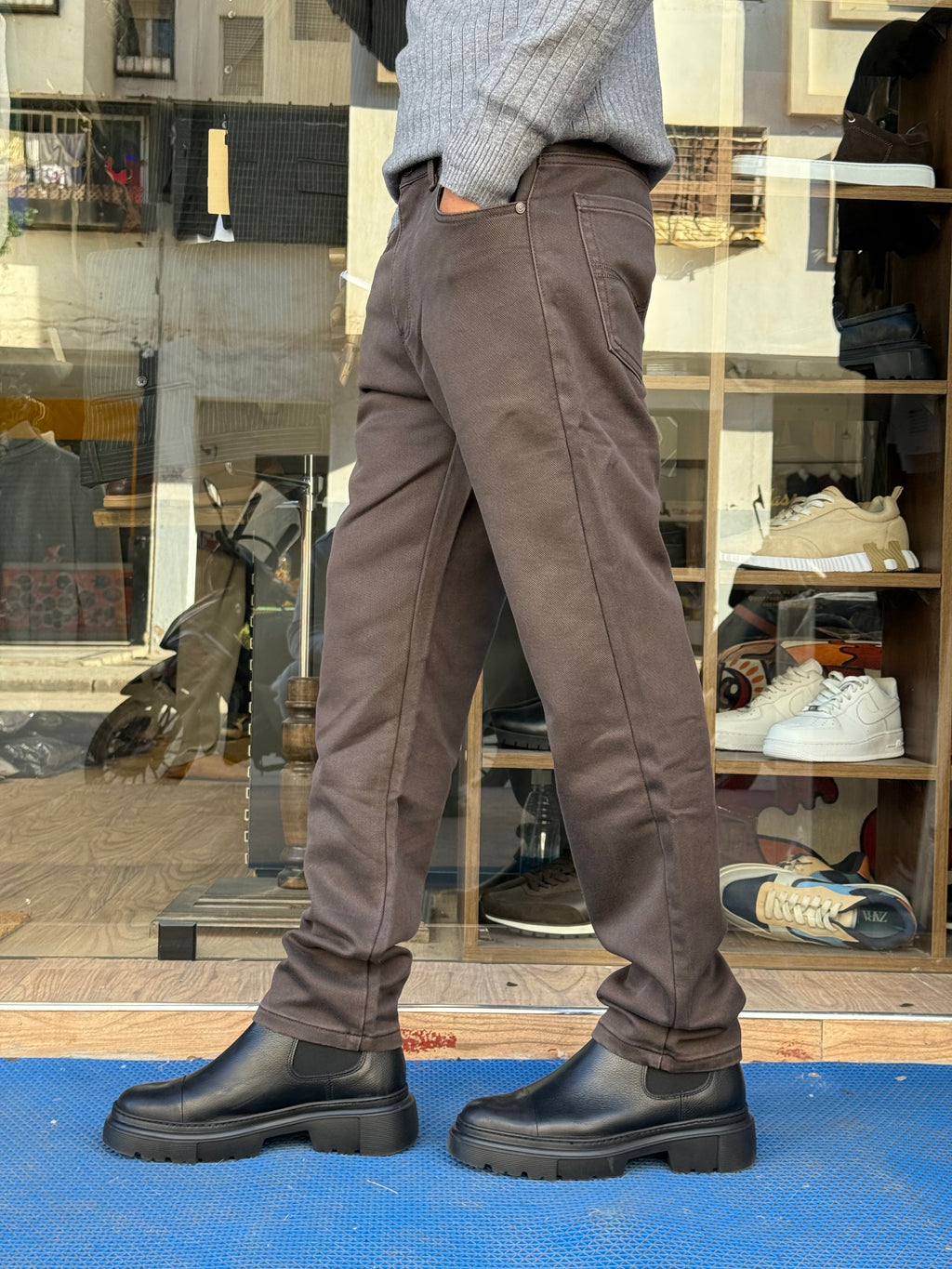 Pantalon Homme Coupe Droite Premium – Marron Foncé