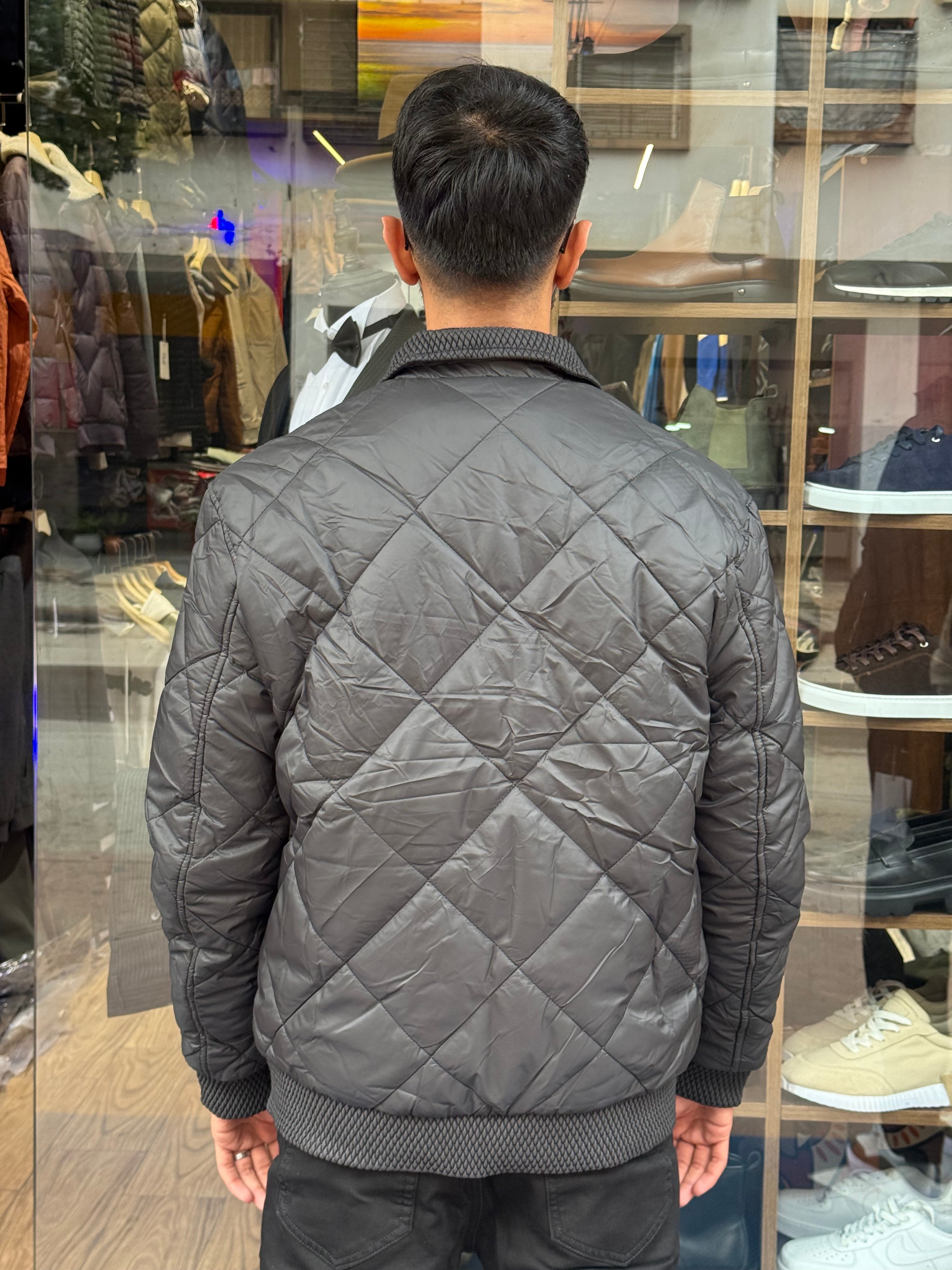 Veste Matelassée Grise Homme – Confort Thermique & Design Moderne