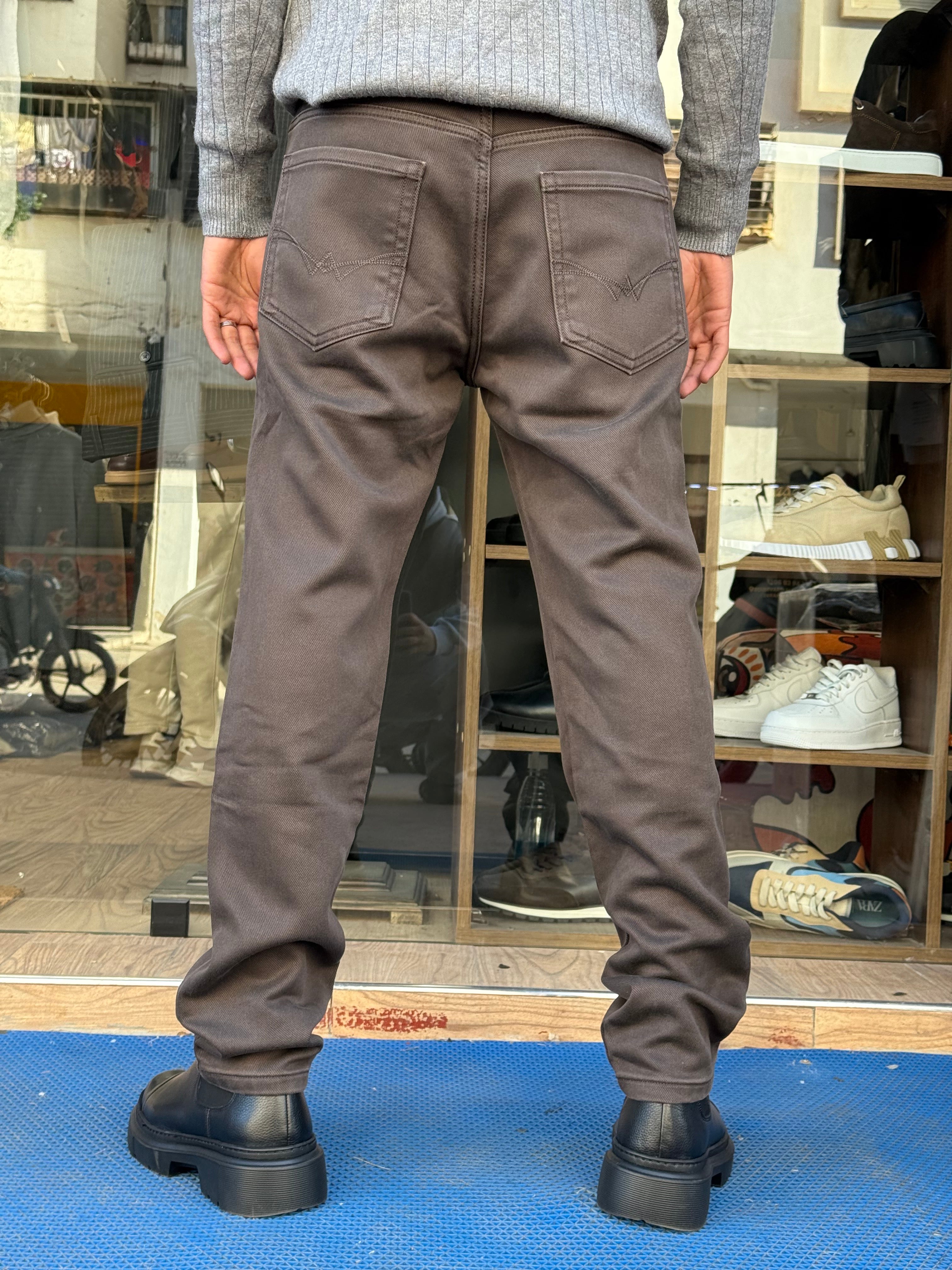 Pantalon Homme Coupe Droite Premium – Marron Foncé