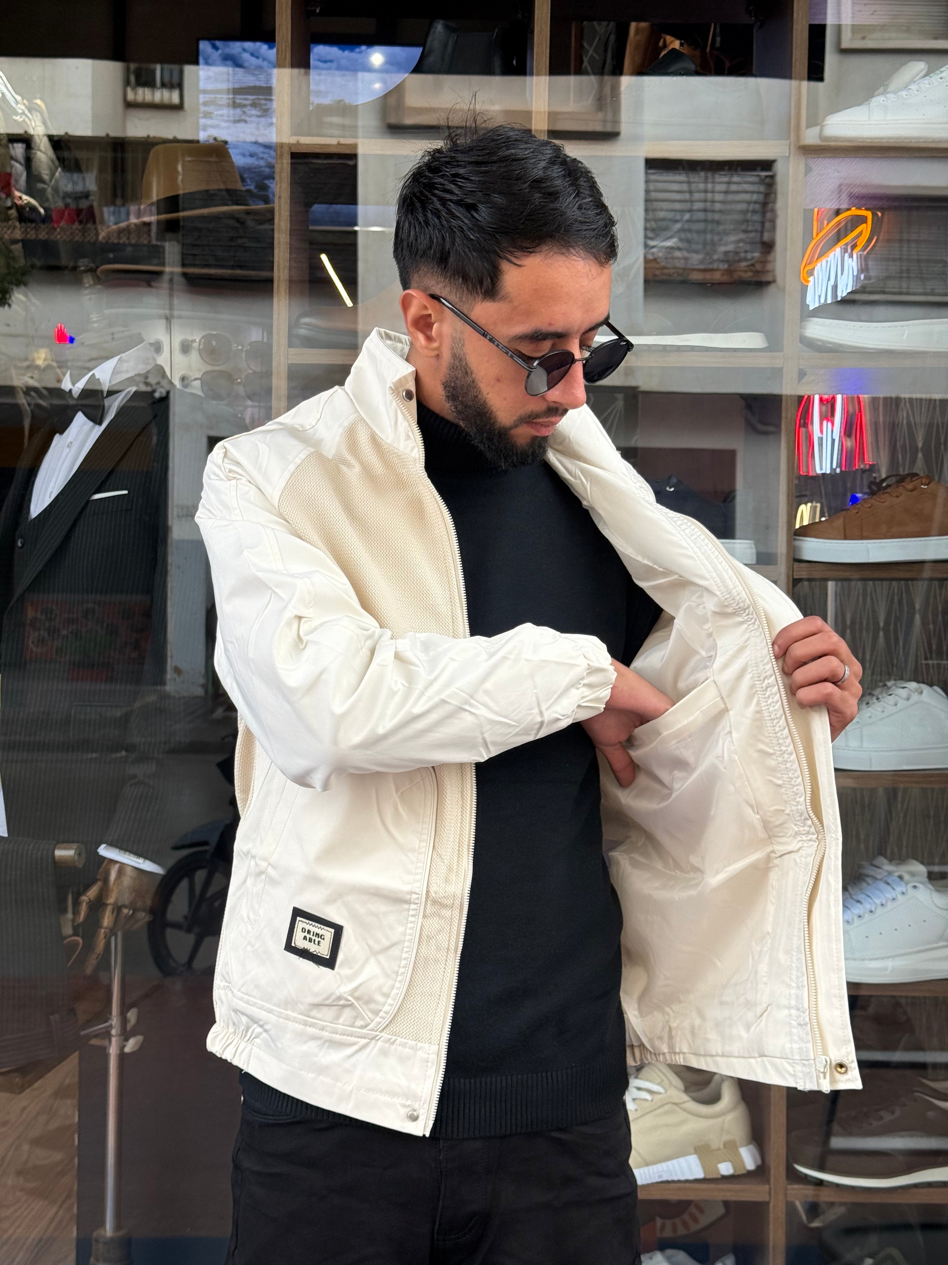 Veste Blanche Technique Homme – Style Moderne & Légèreté Active