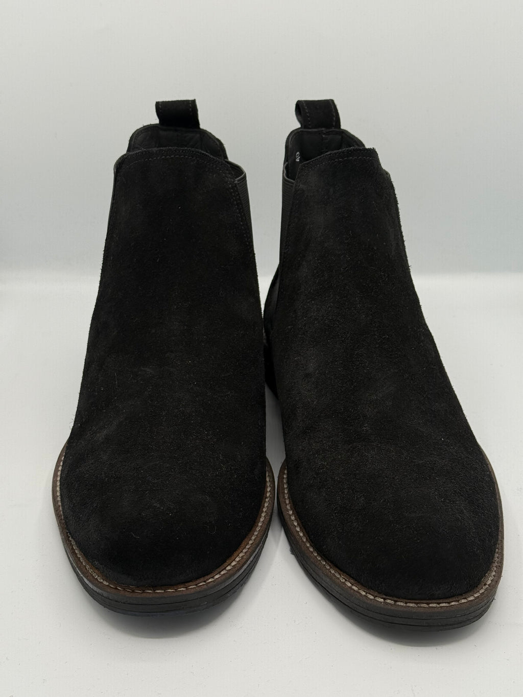 Bottines Chelsea Élégance Suédé – Noir Intense