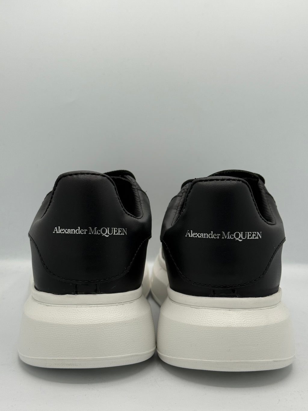 ALEXANDER McQUEEN NOIR BLANC