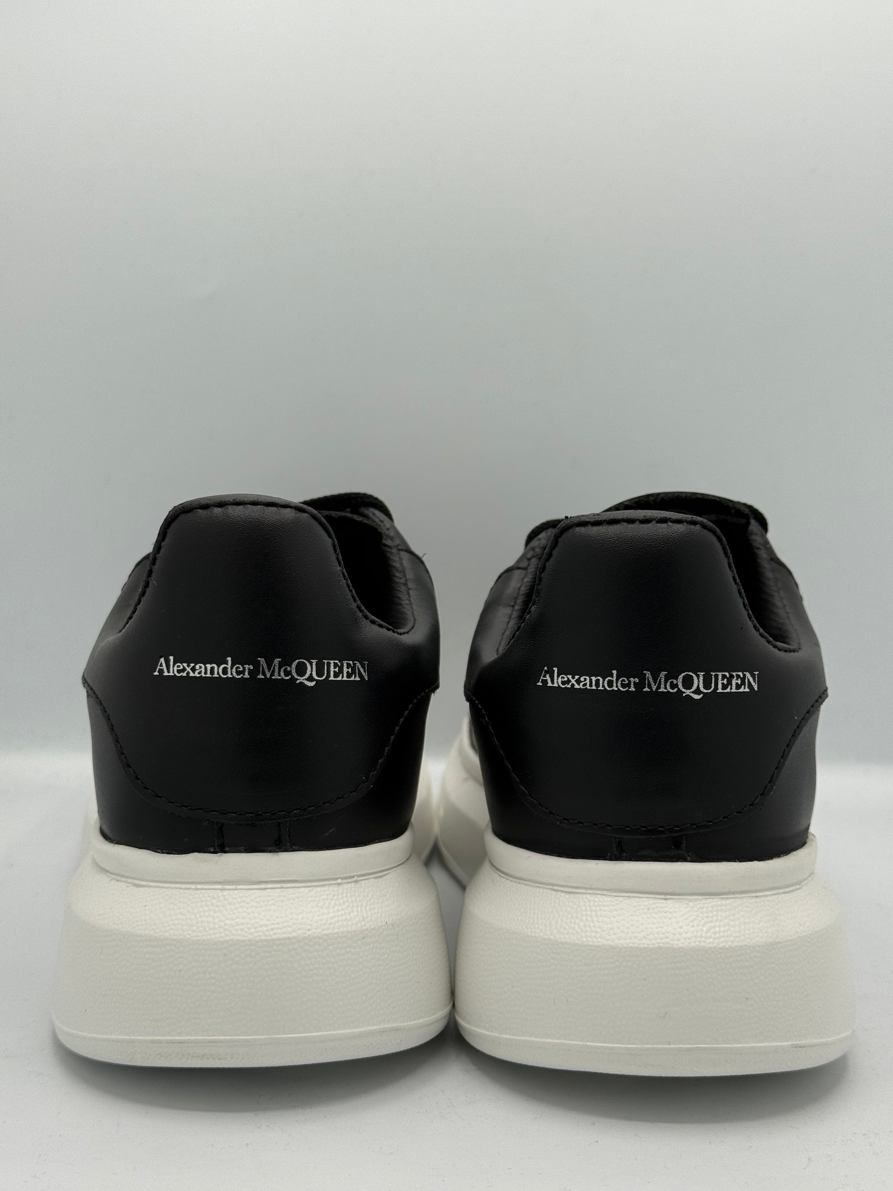 ALEXANDER McQUEEN NOIR BLANC