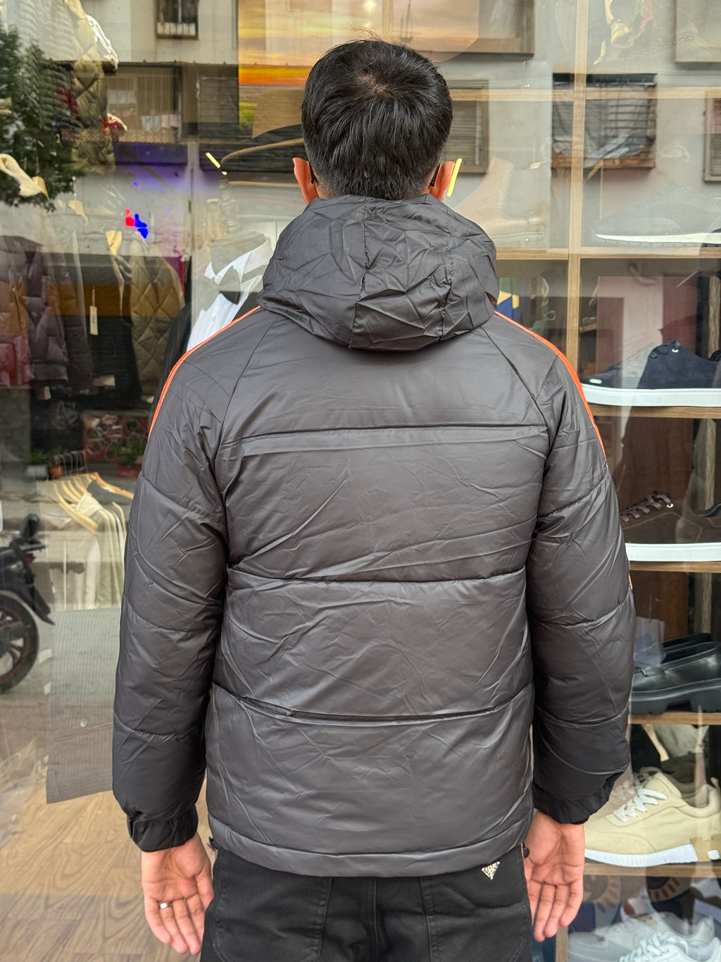 Veste Double Face Matelassée Noir & Orange Homme – Style Urbain Dynamique