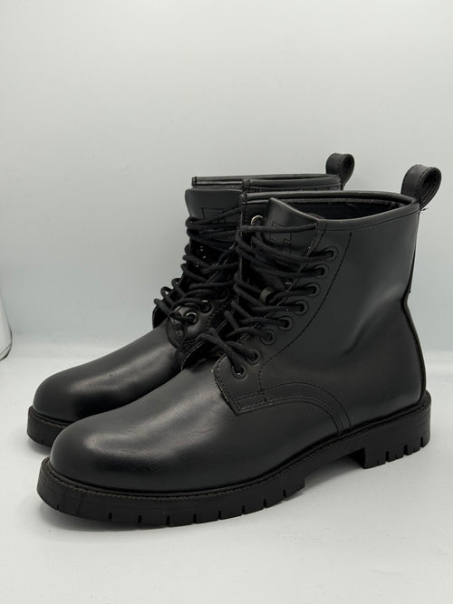 Bottines Élégance Urbaine – Noir Profond