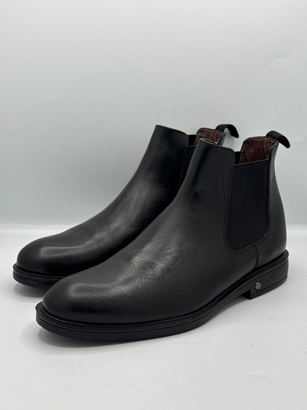 Bottines Chelsea Noires – Élégance Intemporelle
