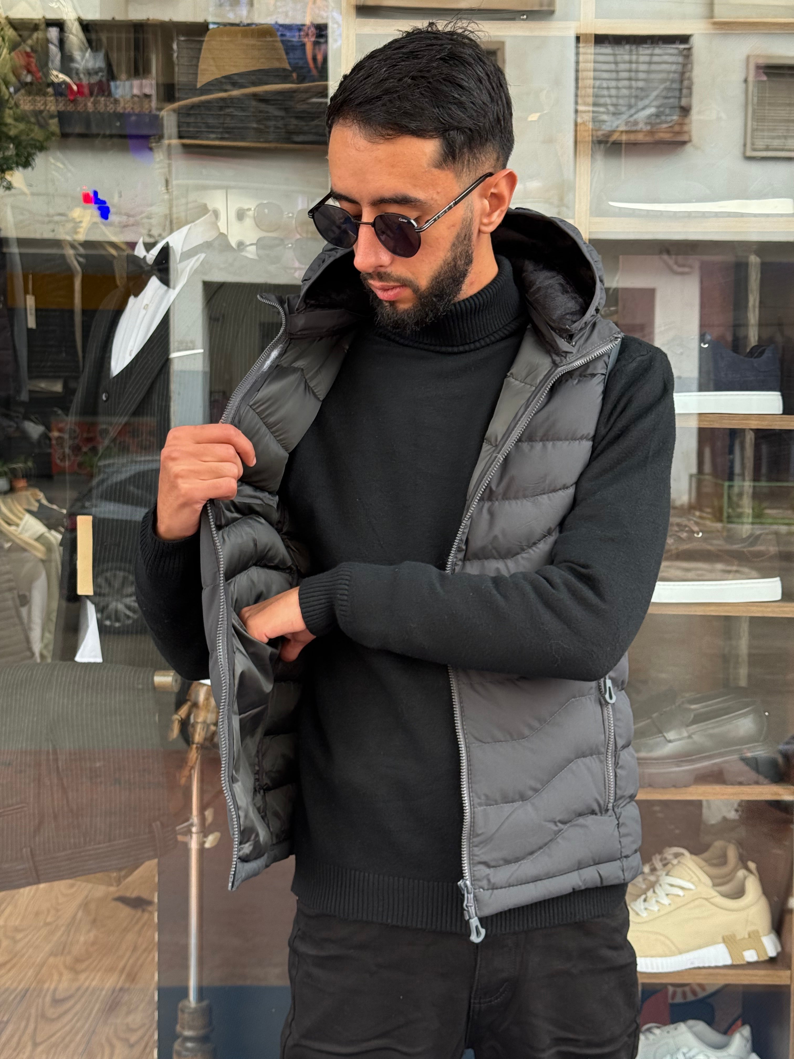 Gilet Matelassé Homme Gris Anthracite – Col Haut Style Urbain