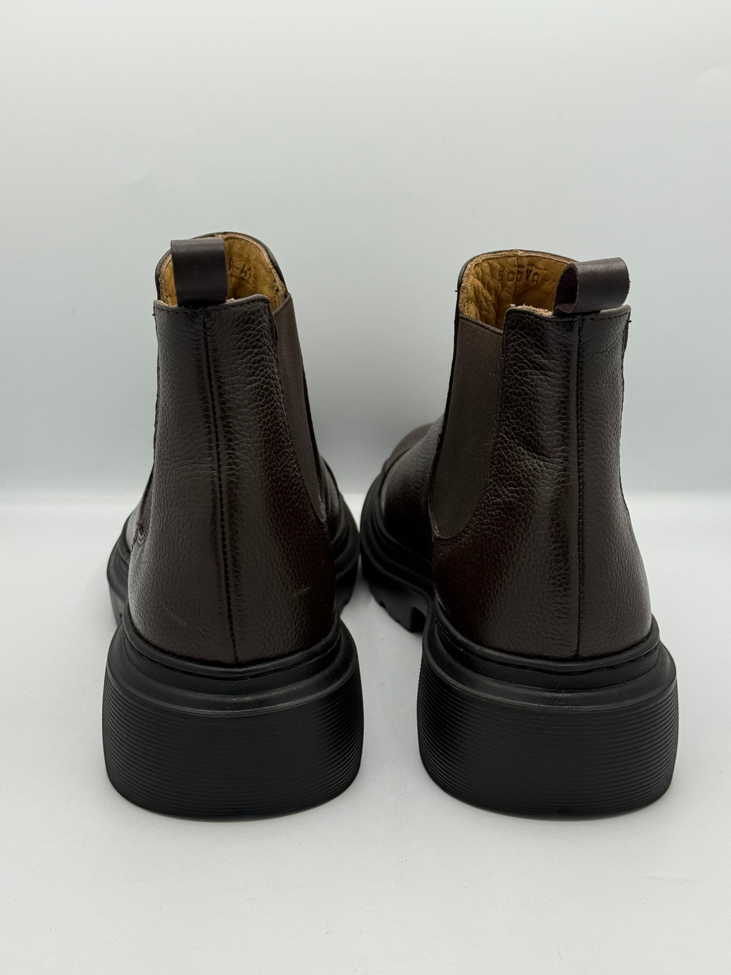 Bottines Chelsea Marron Foncé – Cuir Grainé & Semelle Track Premium