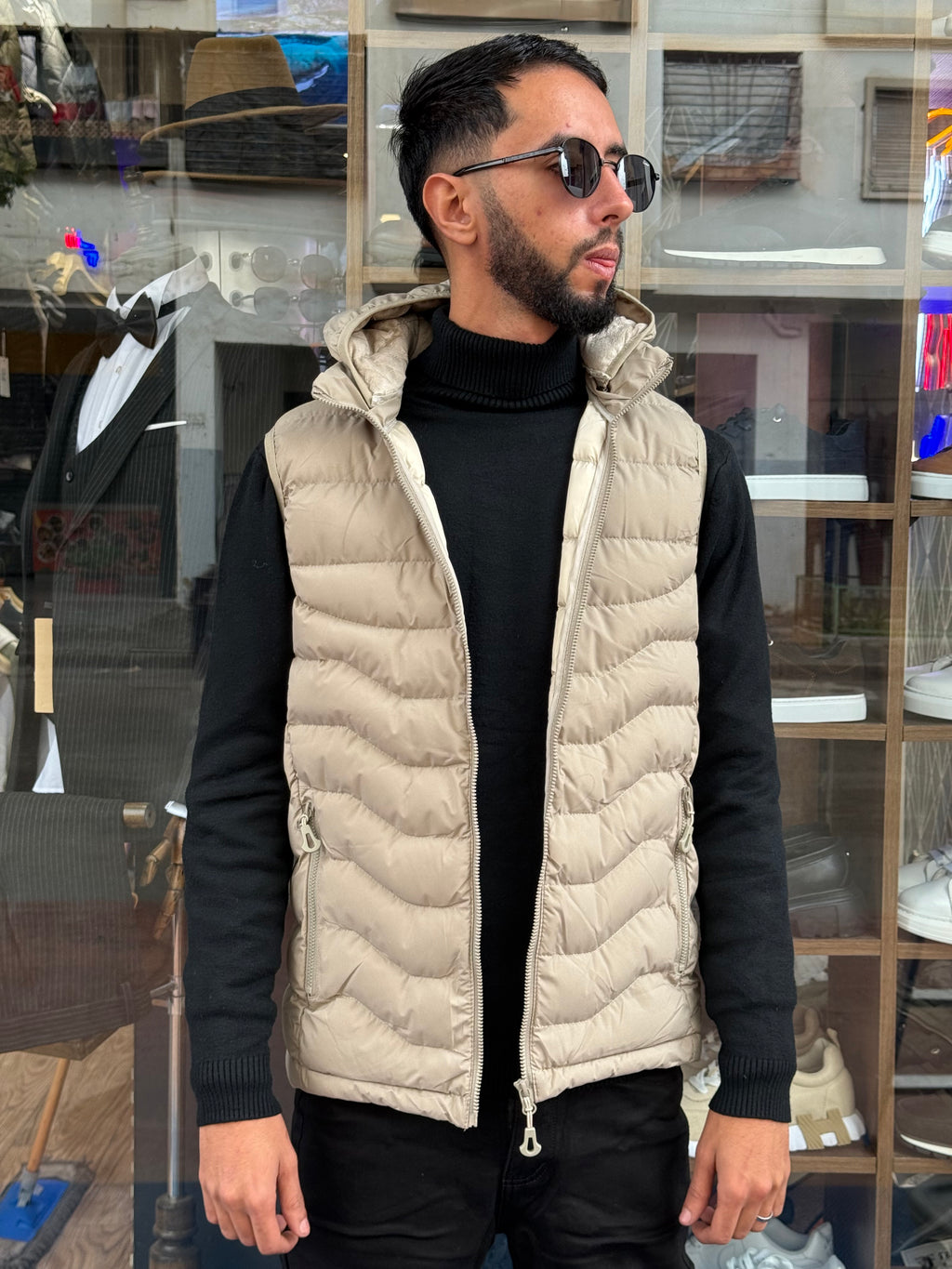 Gilet Matelassé Homme Beige Sable – Léger & Élégant